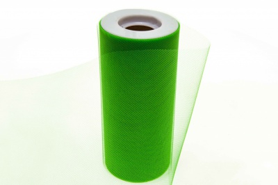 Фатин в шпульках 16-146, 10 гр/м2, шир. 15 см (в нам. 25+/-1 м), цвет зелёный - купить в Шадринске. Цена: 100.69 руб.