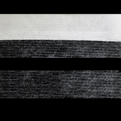 Прокладочная лента (паутинка на бумаге) DFD23, шир. 25 мм (боб. 100 м), цвет белый - купить в Шадринске. Цена: 4.30 руб.